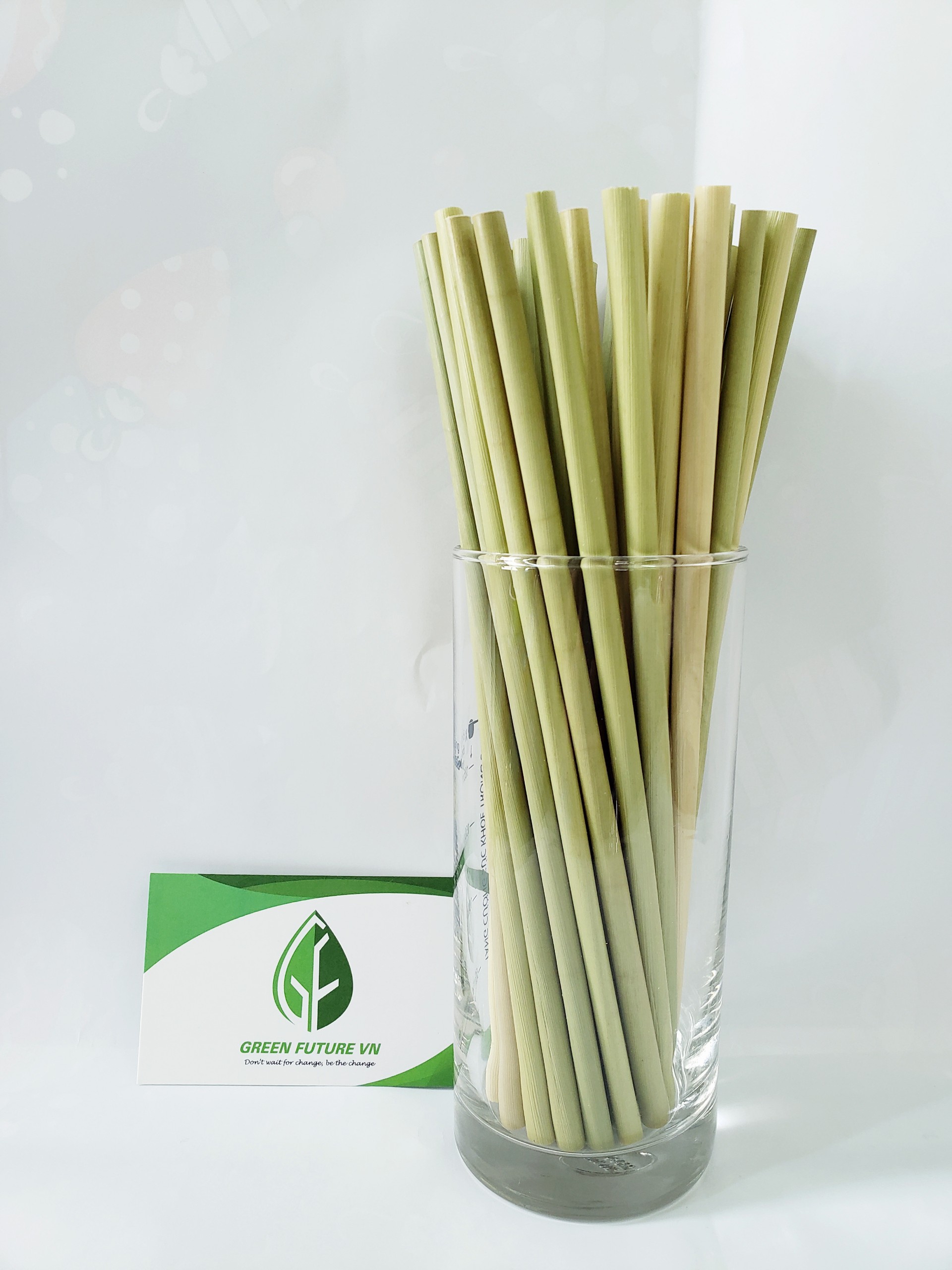 Ống hút cỏ bàng Grass Straw an toàn cho sức khỏe người dùng.